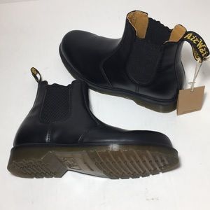DR MARTENS Chelsea Ankle Boots 6 UK / 39 EU / 8 US
